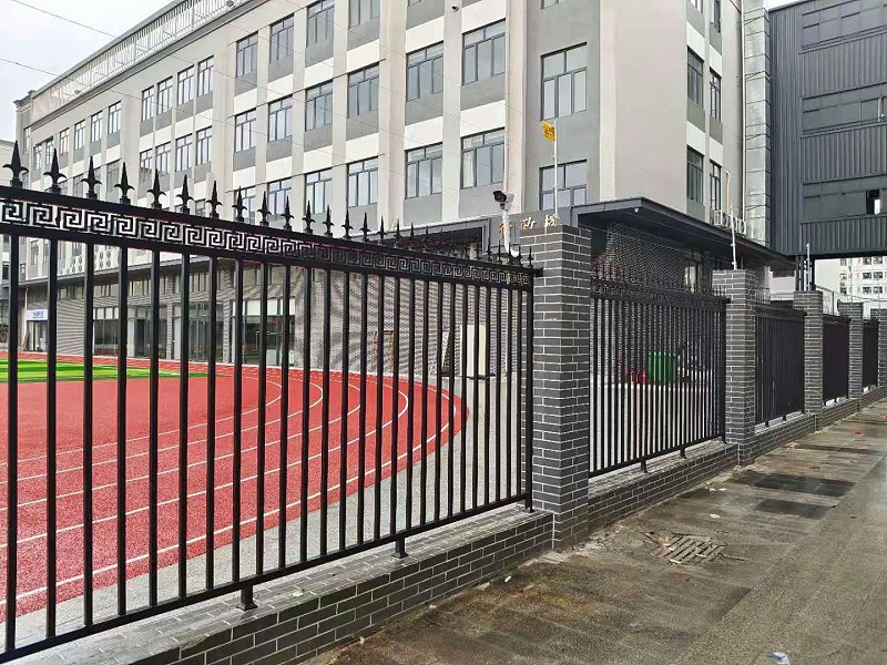 圍欄1