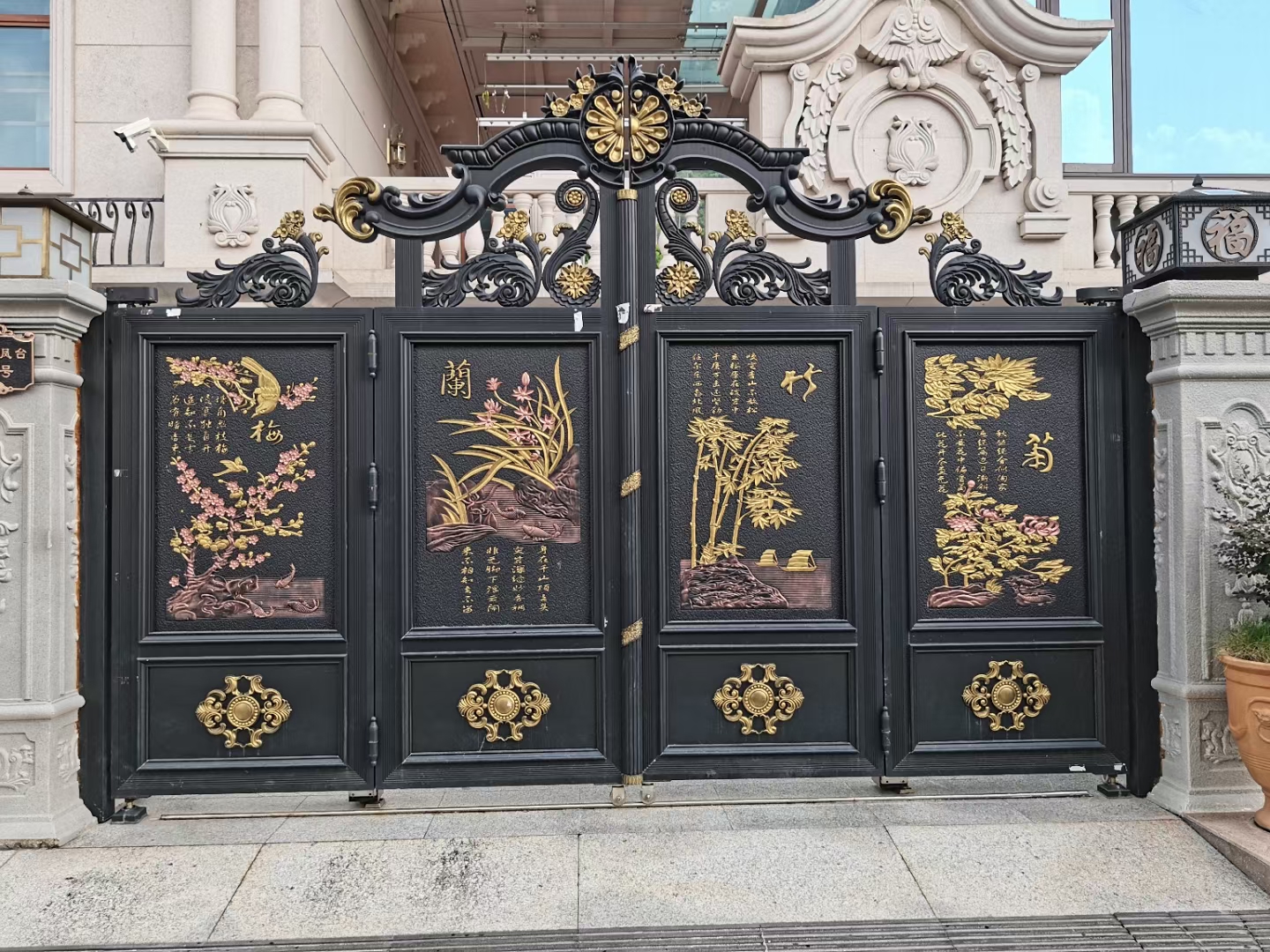 鋁合金大門