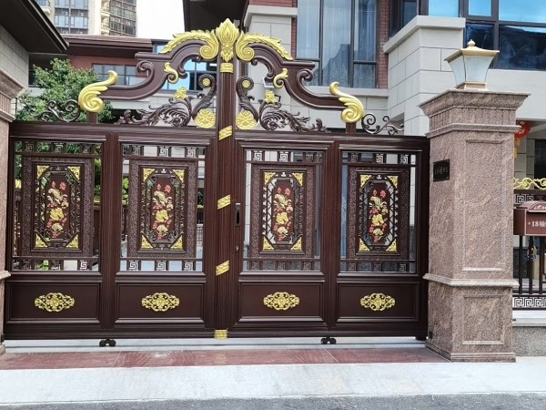 鋁合金大門